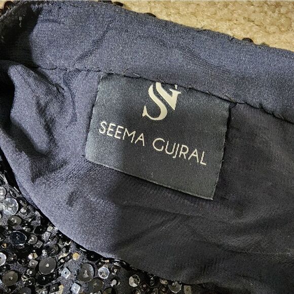 Seema Gujral  - Picture 13 of 15